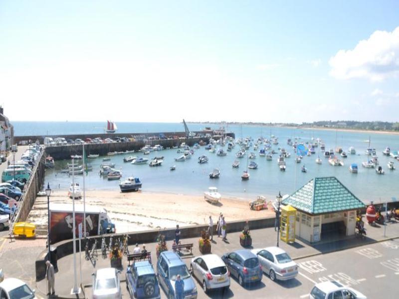 Dolphin Hotel Gorey 외부 사진