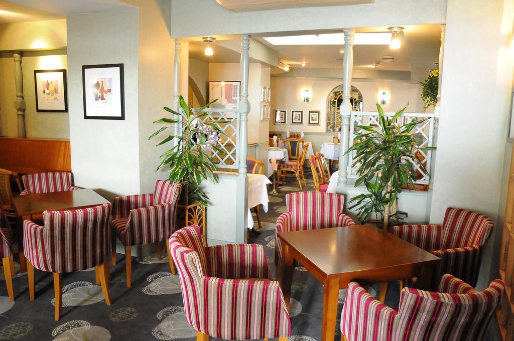 Dolphin Hotel Gorey 외부 사진