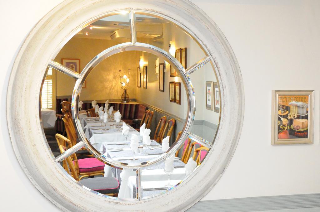 Dolphin Hotel Gorey 외부 사진