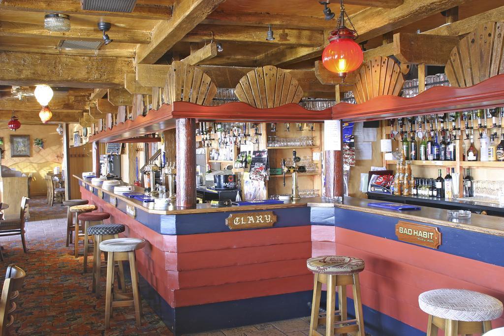 Dolphin Hotel Gorey 외부 사진