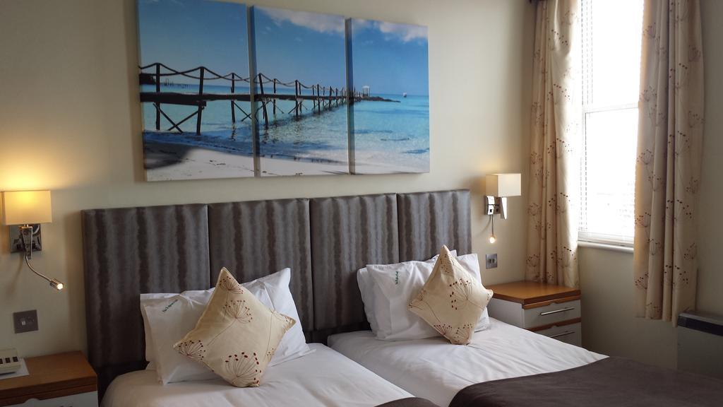 Dolphin Hotel Gorey 객실 사진