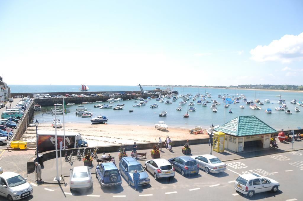 Dolphin Hotel Gorey 외부 사진
