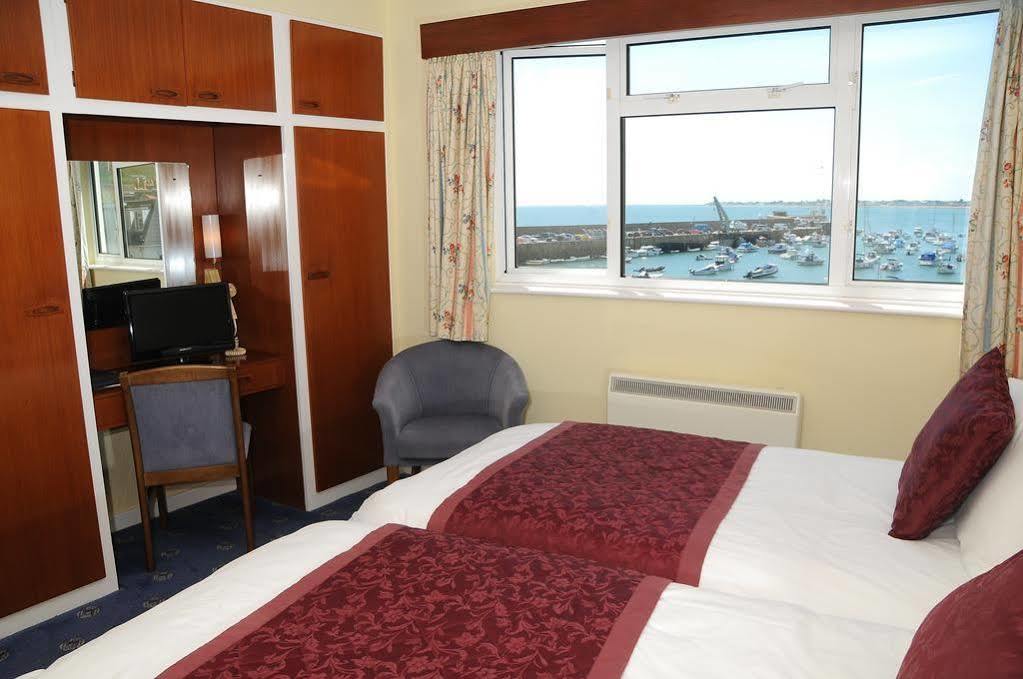 Dolphin Hotel Gorey 외부 사진